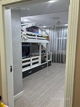 Satılır 3 otaqlı yeni tikili 110 m²