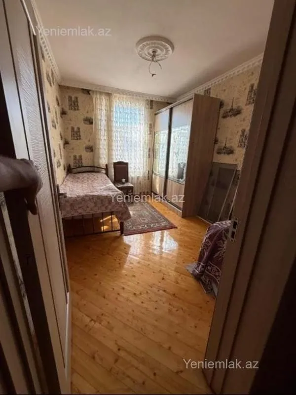 Satılır 3 otaqlı həyət evi 120 m²