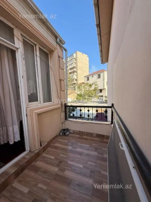 Satılır 3 otaqlı həyət evi 120 m²