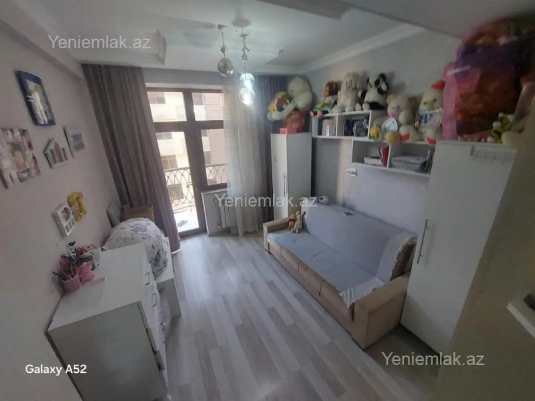 Satılır 2 otaqlı yeni tikili 58 m²