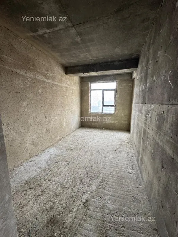 Satılır 3 otaqlı yeni tikili 121.5 m²