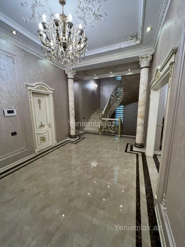 Satılır 7 otaqlı həyət evi 500 m²