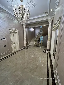 Satılır 7 otaqlı həyət evi 500 m²