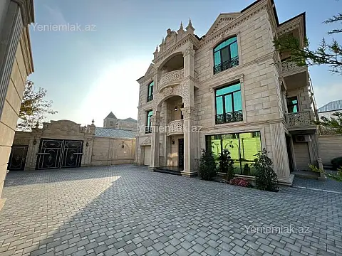 Satılır 7 otaqlı həyət evi 500 m²