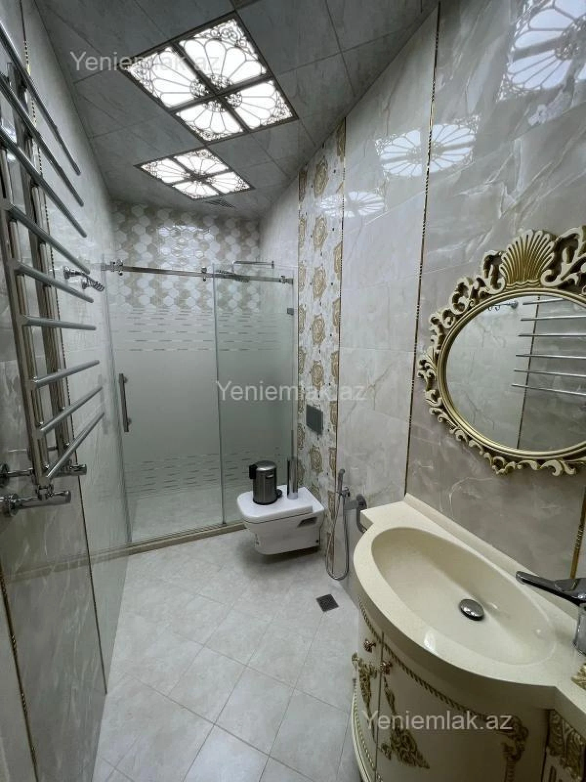 Satılır 7 otaqlı həyət evi 500 m²