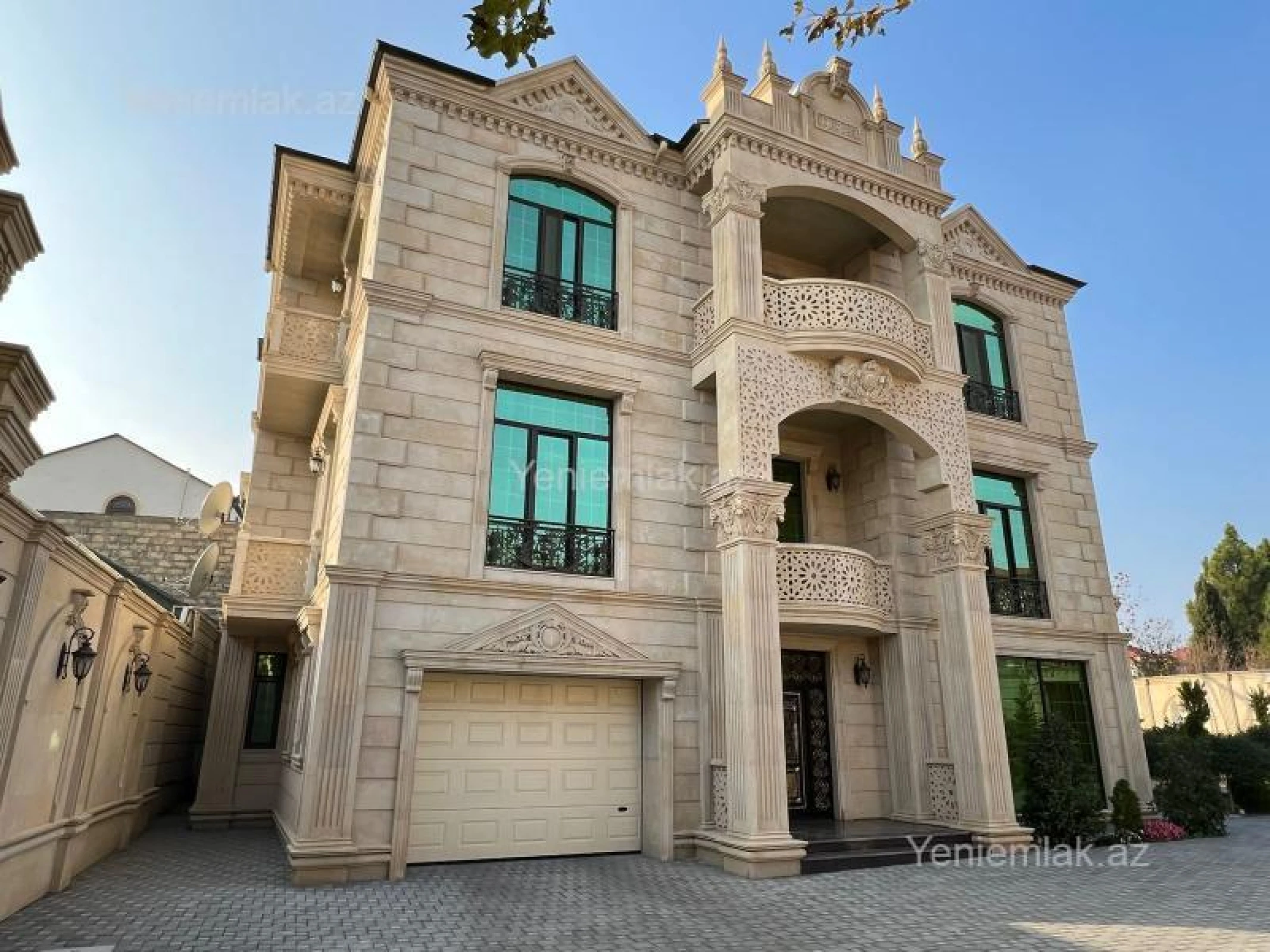 Satılır 7 otaqlı həyət evi 500 m²