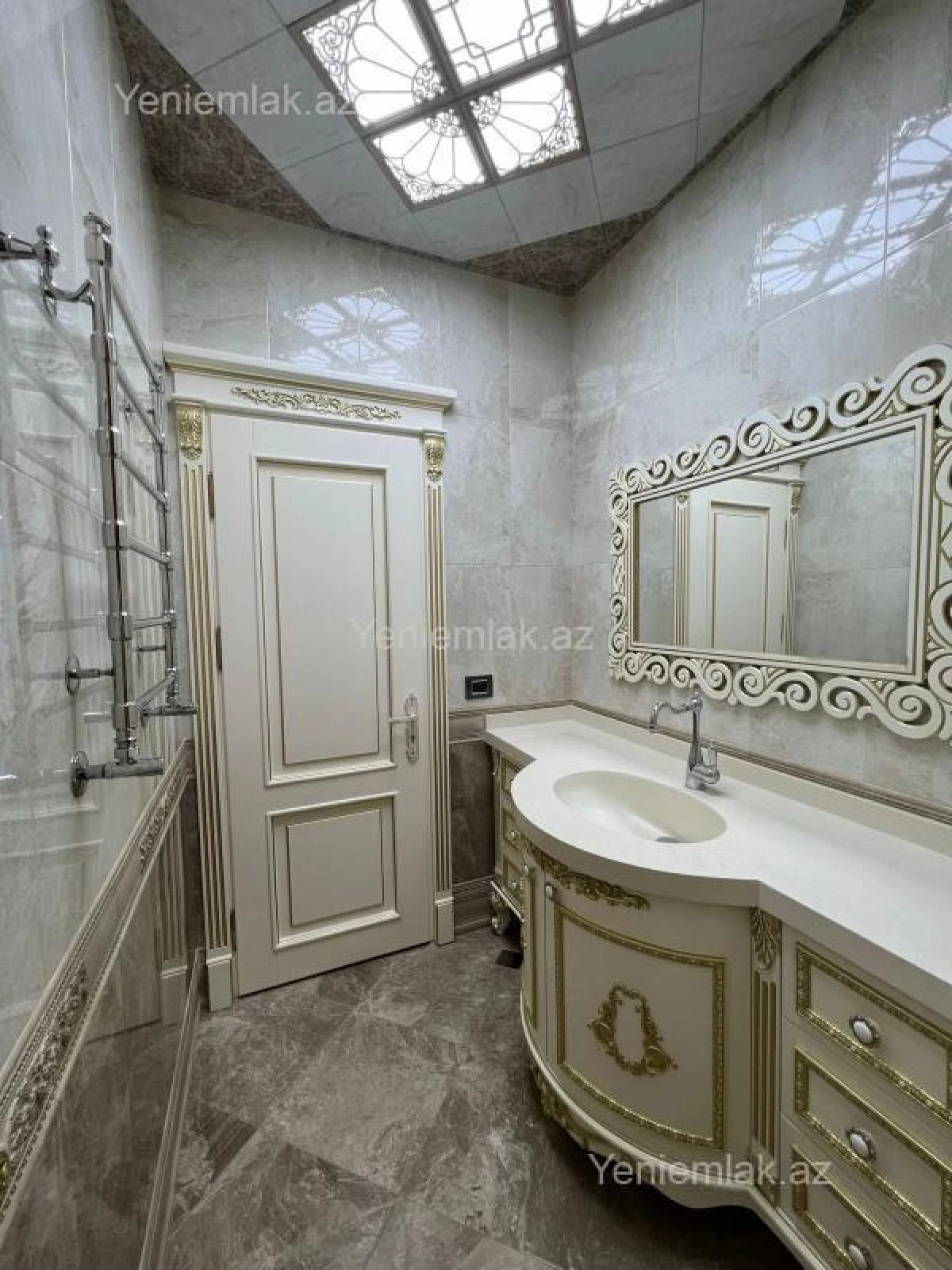 Satılır 7 otaqlı həyət evi 500 m²