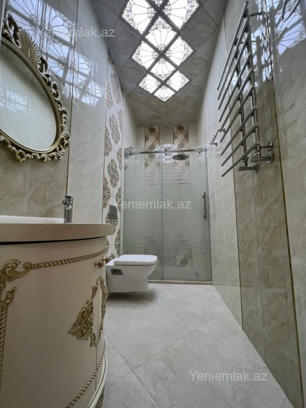 Satılır 7 otaqlı həyət evi 500 m²