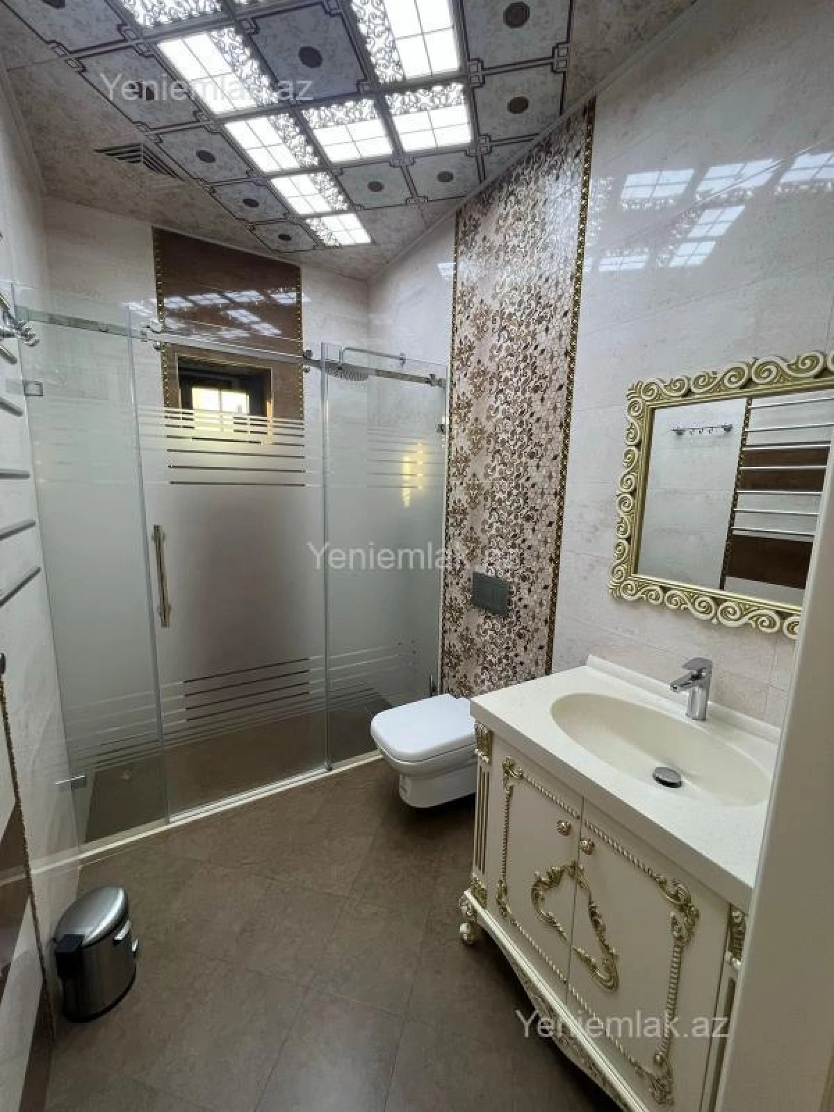 Satılır 7 otaqlı həyət evi 500 m²