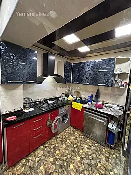 Satılır 5 otaqlı köhnə tikili 110 m² — Bakı, Xətai 5 otaq 110.00 m²