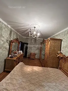 Satılır 5 otaqlı köhnə tikili 110 m²