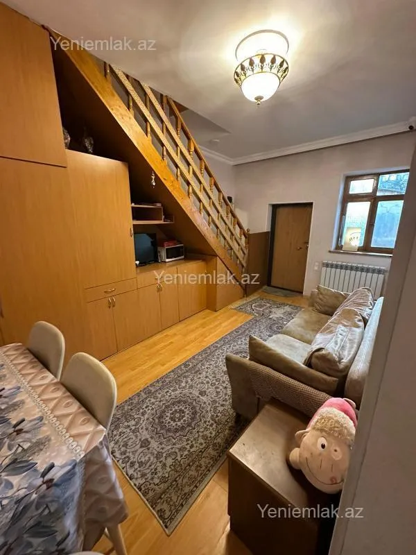 Satılır 4 otaqlı həyət evi 65 m²