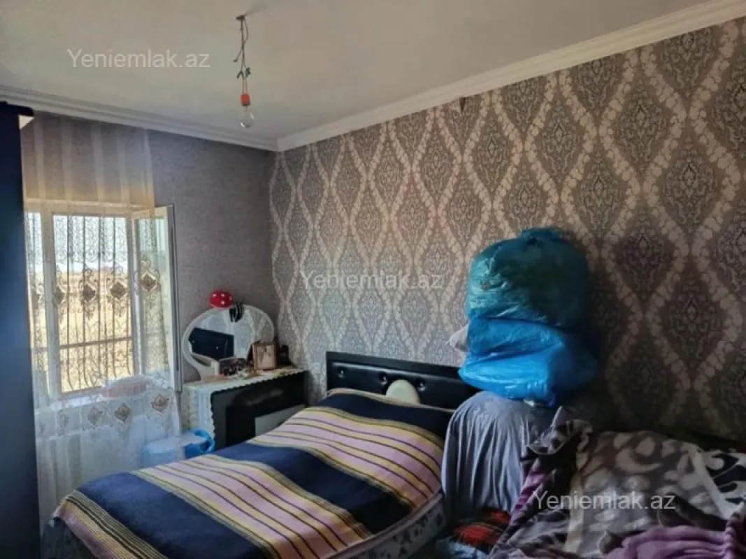 Satılır 3 otaqlı həyət evi 90 m²