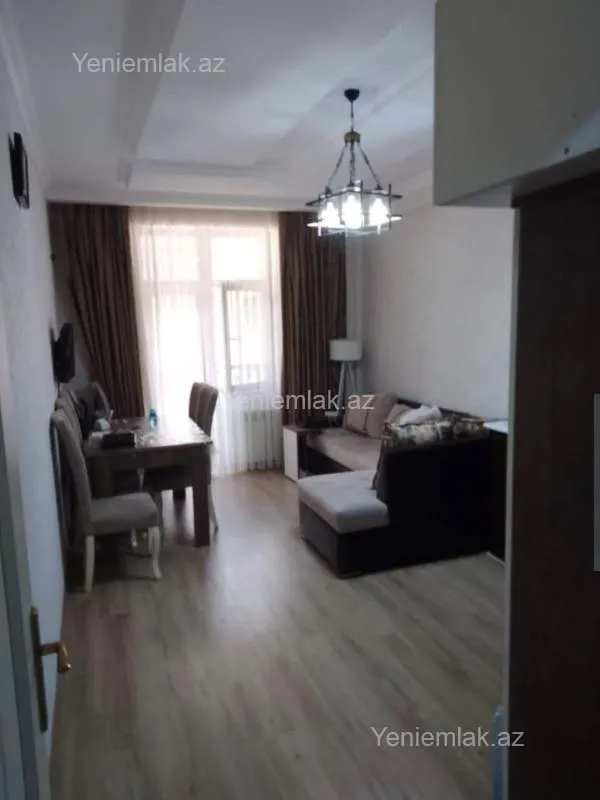 Satılır 2 otaqlı yeni tikili 77 m²