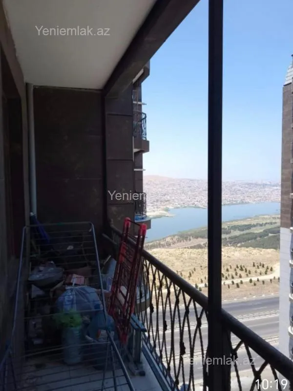 Satılır 2 otaqlı yeni tikili 77 m²