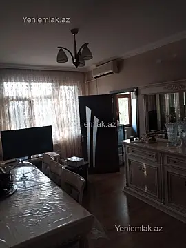 Satılır 2 otaqlı köhnə tikili 55 m²