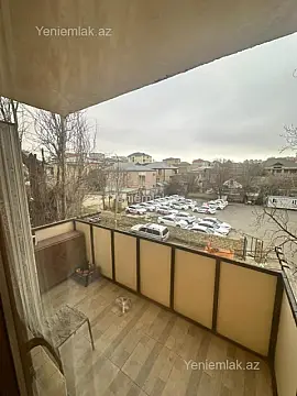 Satılır 2 otaqlı köhnə tikili 55 m²