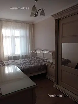 Satılır 2 otaqlı köhnə tikili 55 m²