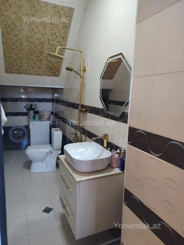 Satılır 3 otaqlı həyət evi 100 m²