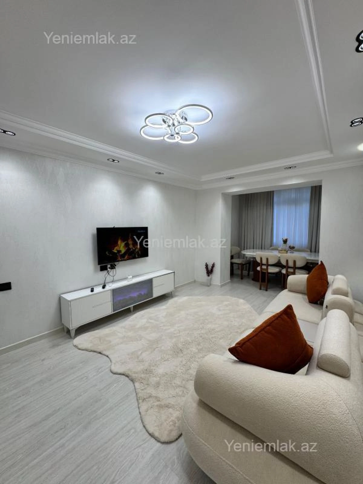 Satılır 3 otaqlı köhnə tikili 70 m²