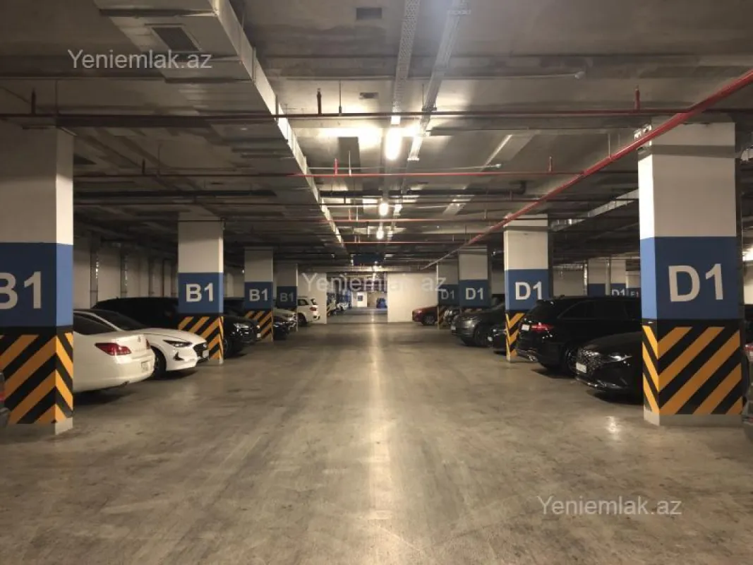 Satılır 4 otaqlı yeni tikili 185 m²