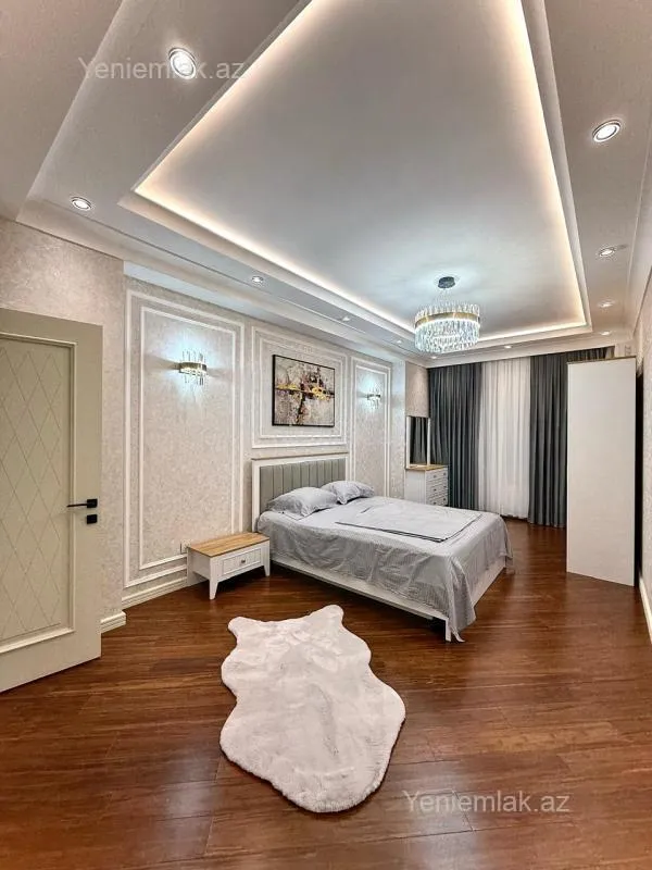 Satılır 4 otaqlı yeni tikili 185 m²