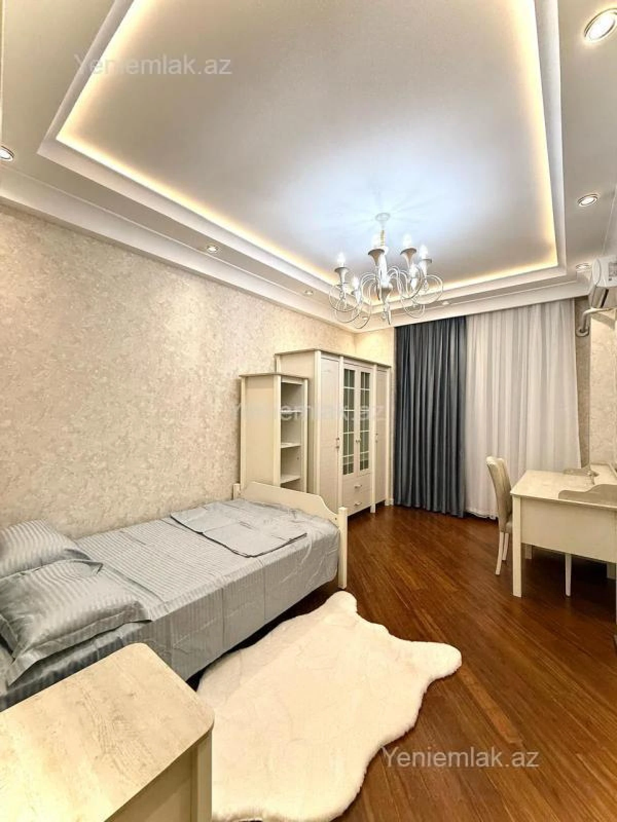 Satılır 4 otaqlı yeni tikili 185 m²