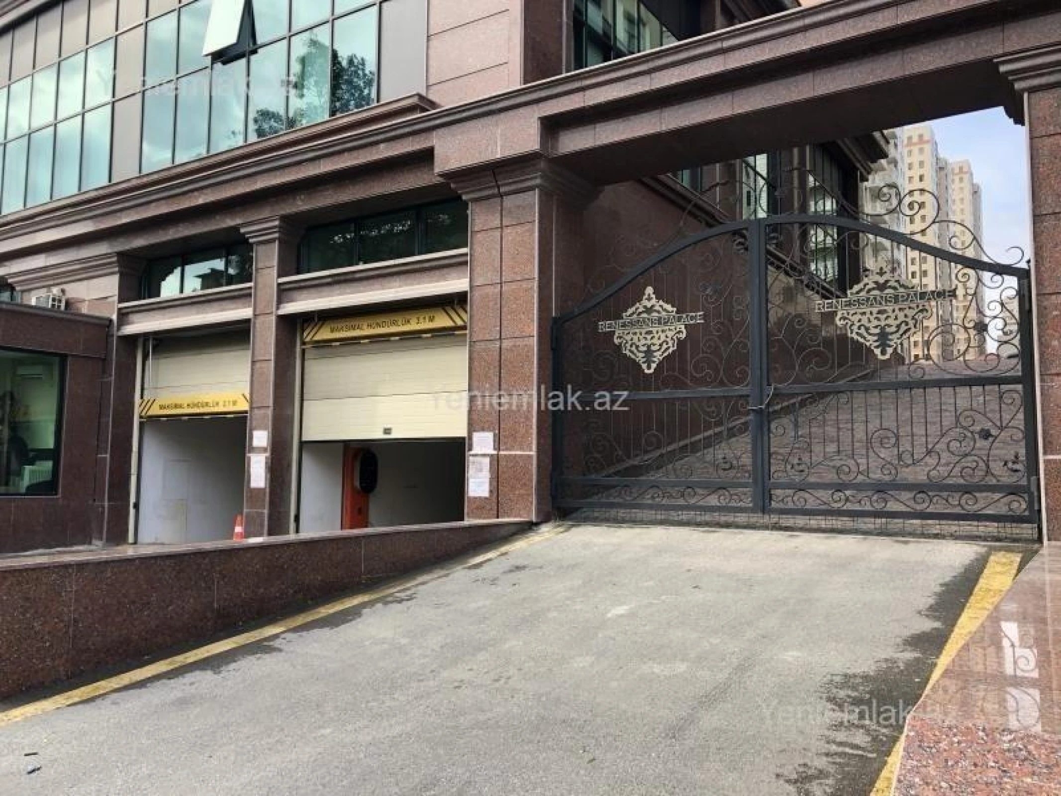 Satılır 4 otaqlı yeni tikili 185 m²