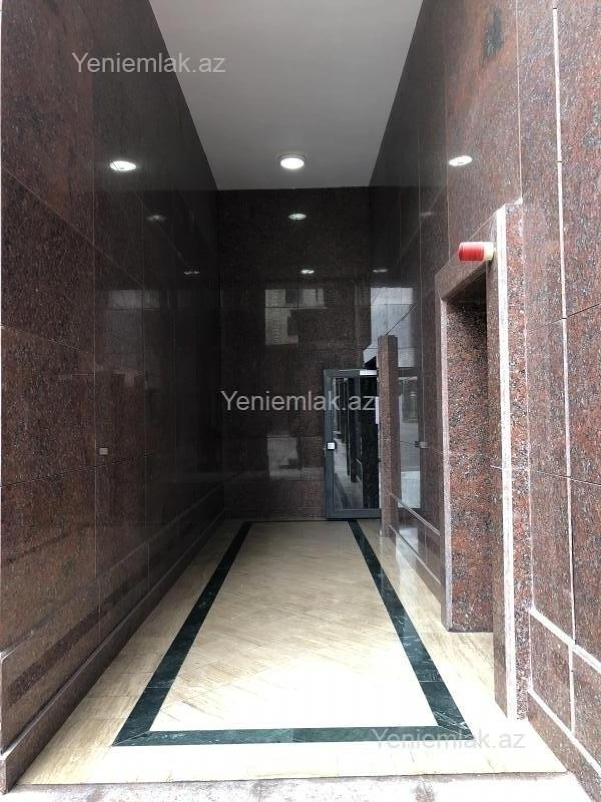 Satılır 4 otaqlı yeni tikili 185 m²