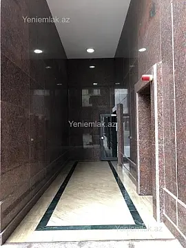 Satılır 4 otaqlı yeni tikili 185 m²