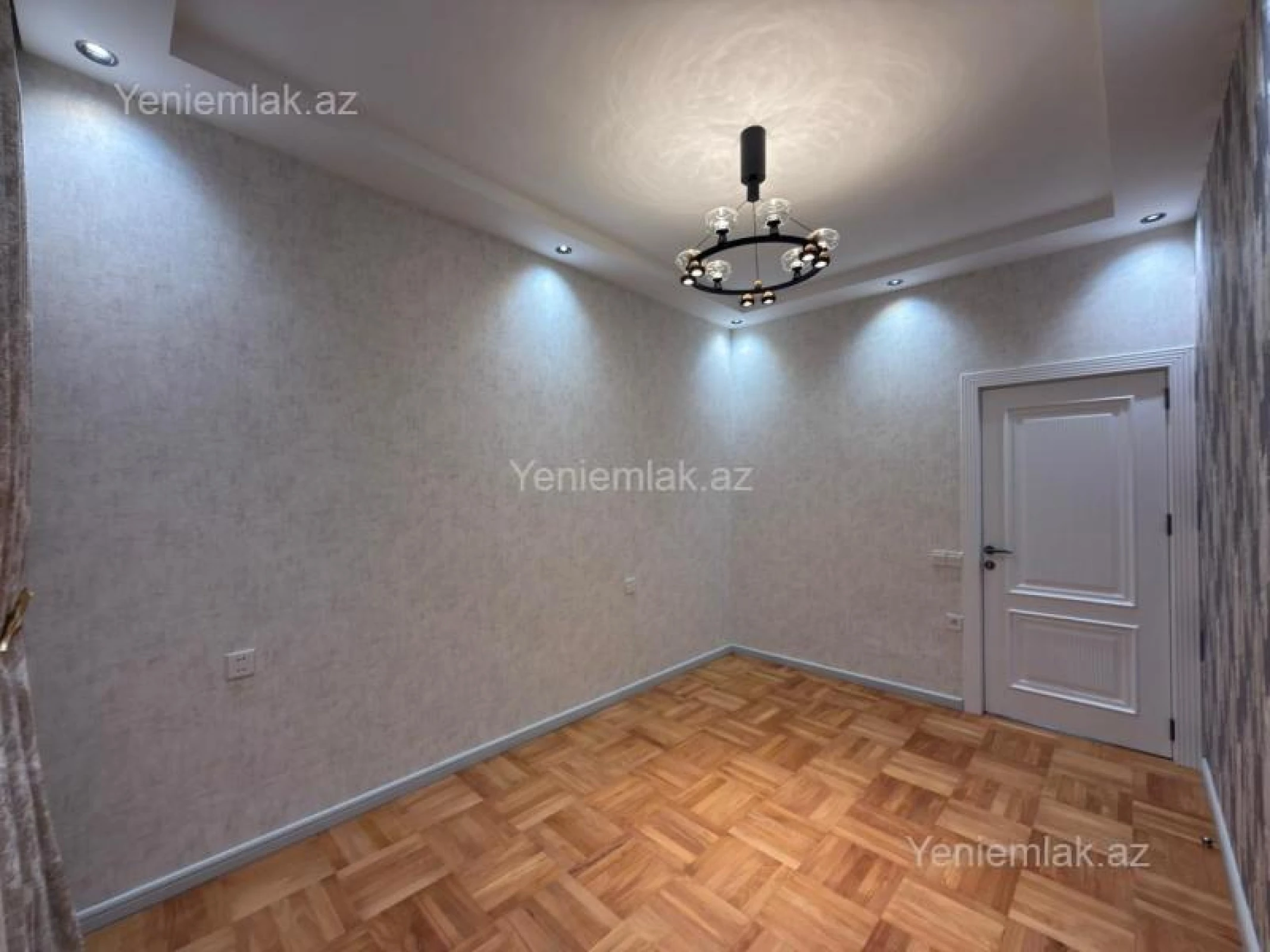 Satılır 3 otaqlı köhnə tikili 90 m²