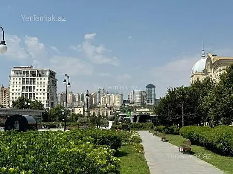 Satılır 3 otaqlı yeni tikili 120 m²