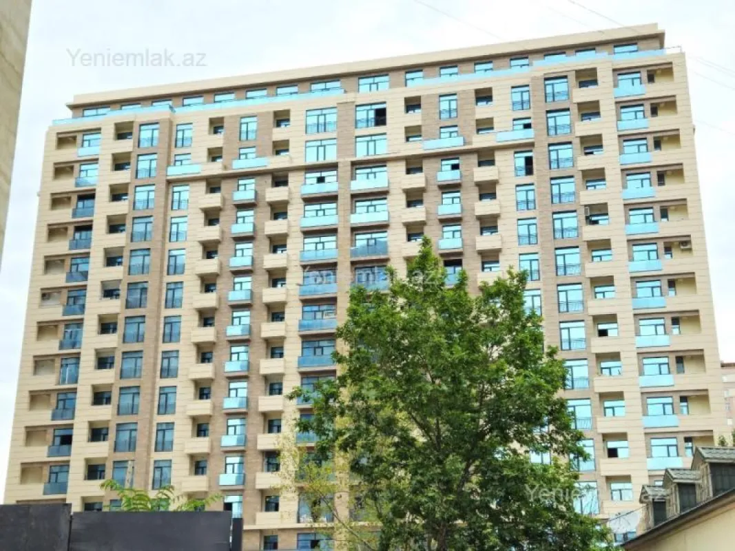 Satılır 3 otaqlı yeni tikili 120 m²