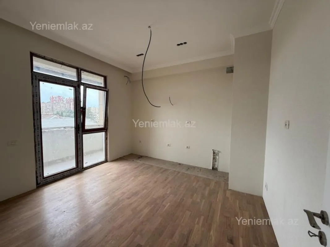 Satılır 3 otaqlı yeni tikili 96 m²