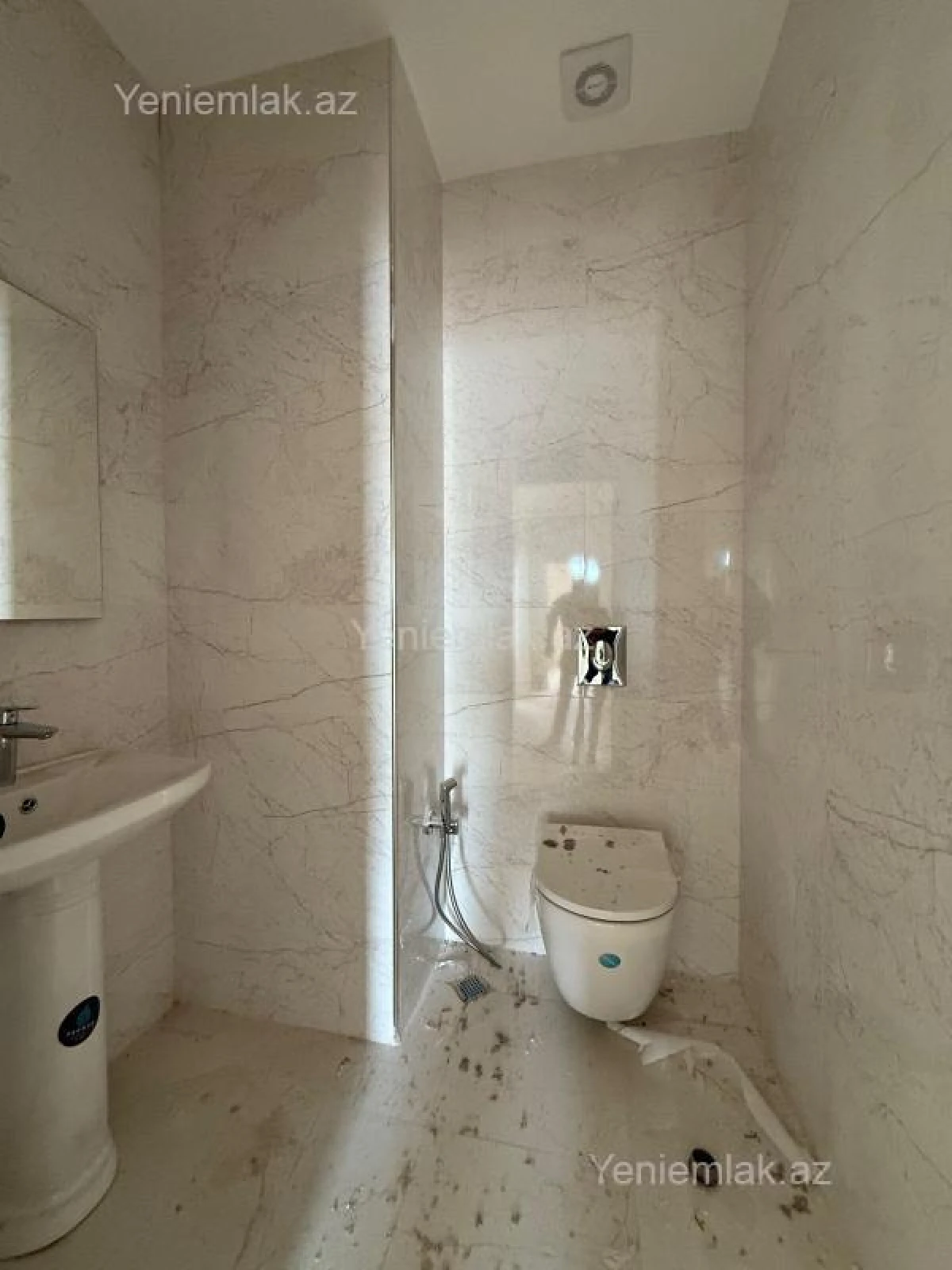 Satılır 3 otaqlı yeni tikili 96 m²