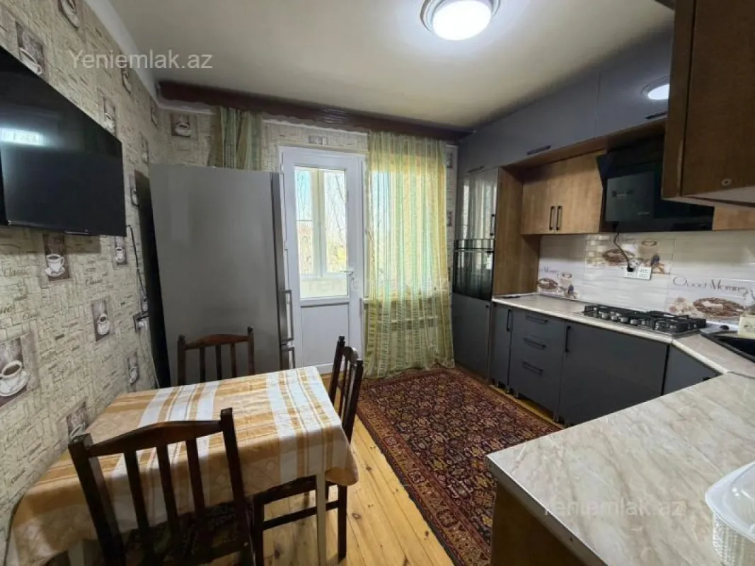 Satılır 3 otaqlı yeni tikili 90 m²