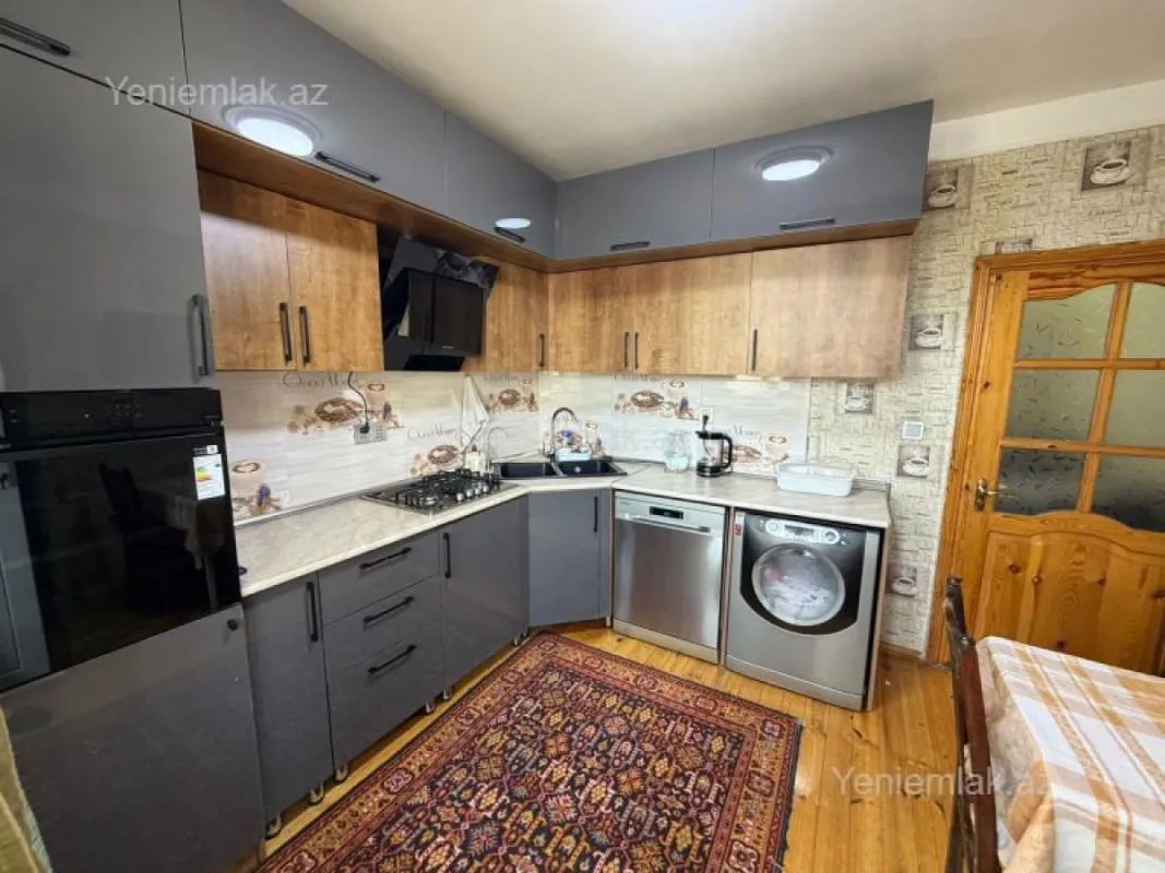 Satılır 3 otaqlı yeni tikili 90 m²