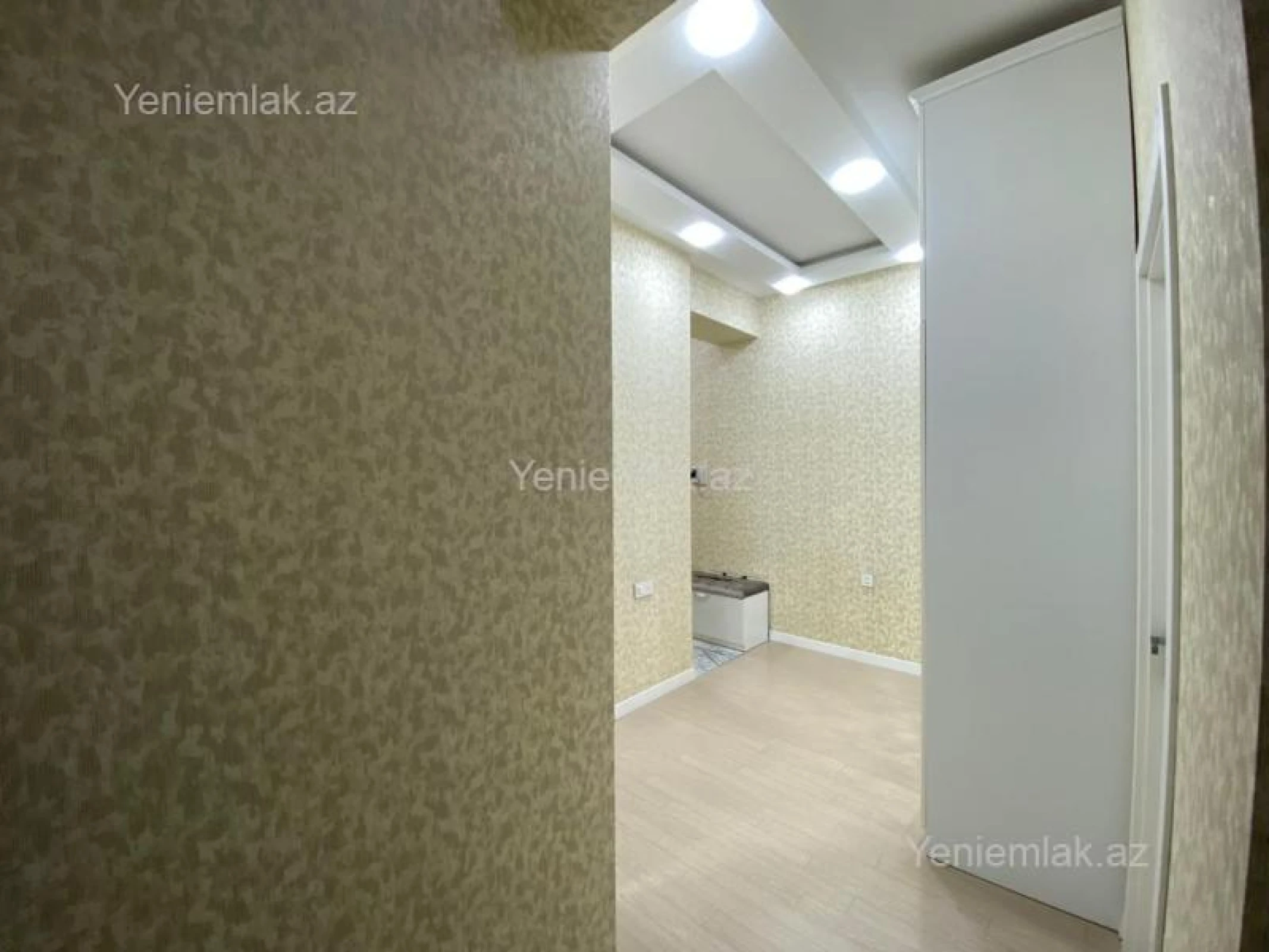 Satılır 3 otaqlı yeni tikili 118 m²