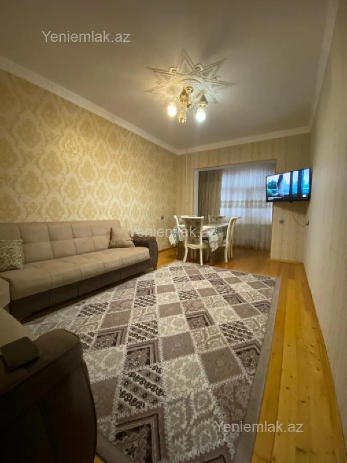 Satılır 2 otaqlı köhnə tikili 62 m²