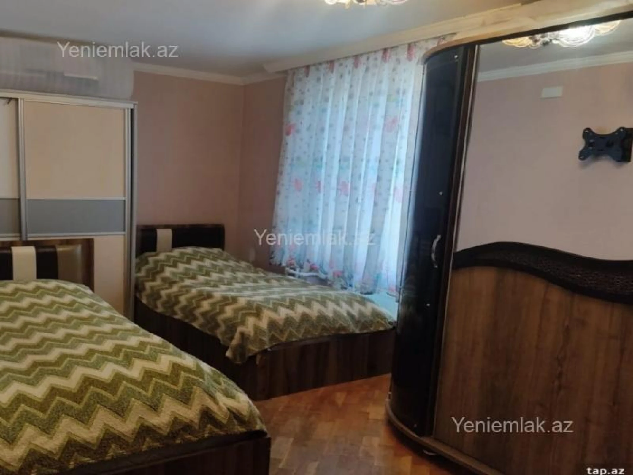 Satılır 2 otaqlı köhnə tikili 50 m²