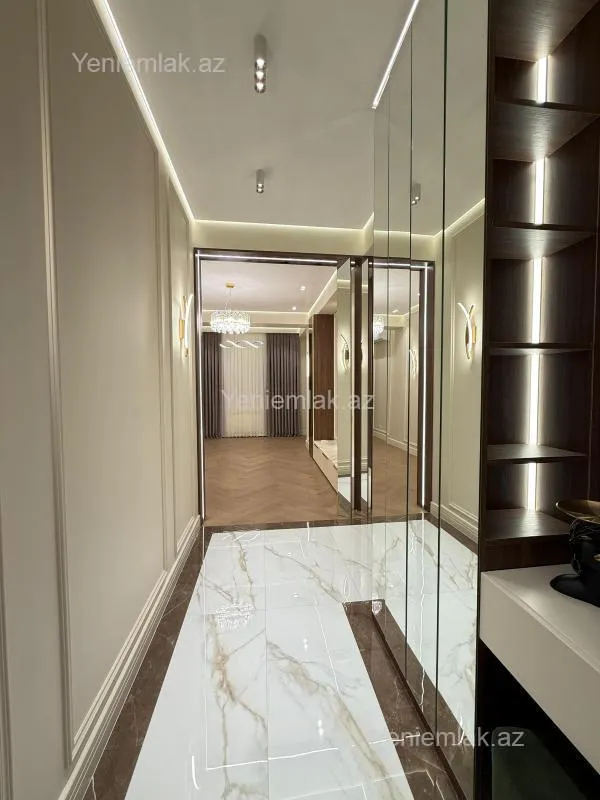Satılır 3 otaqlı yeni tikili 85 m²