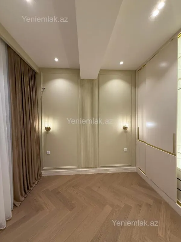 Satılır 3 otaqlı yeni tikili 85 m²