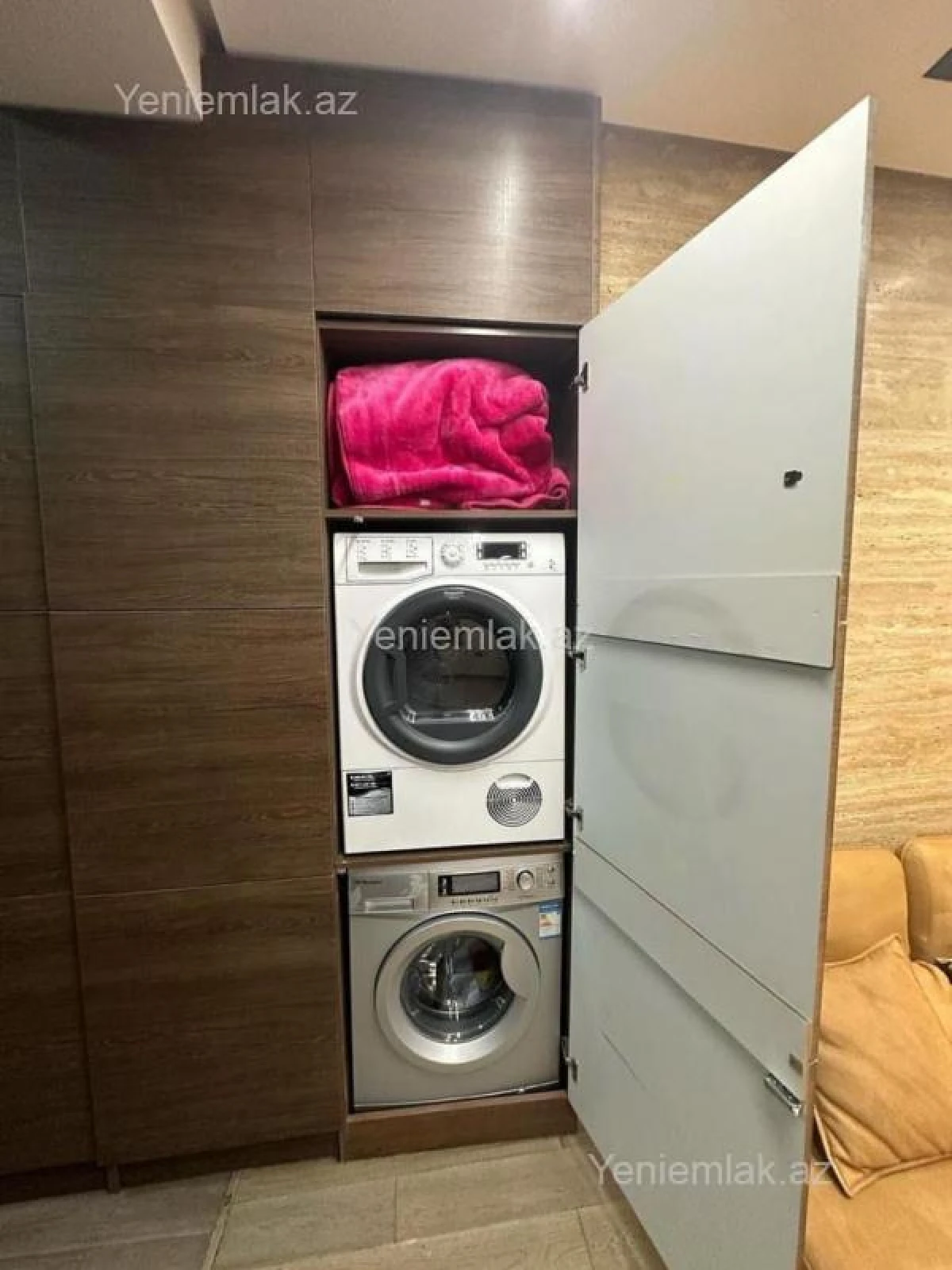 Satılır 2 otaqlı yeni tikili 55 m²