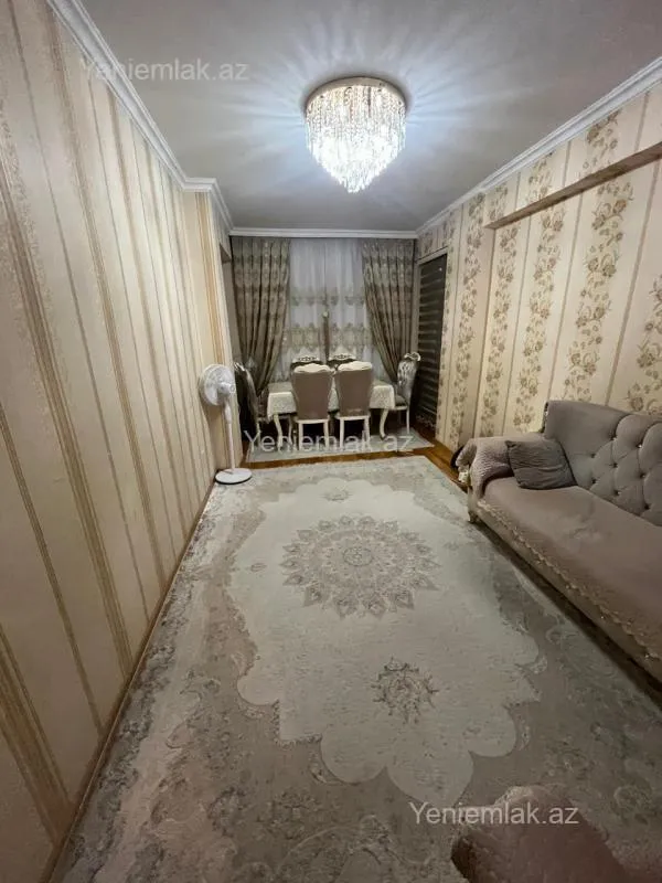Satılır 2 otaqlı yeni tikili 70 m²