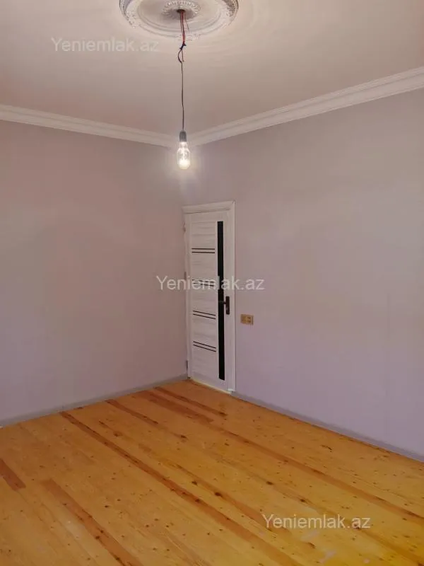 Satılır 3 otaqlı həyət evi 120 m²