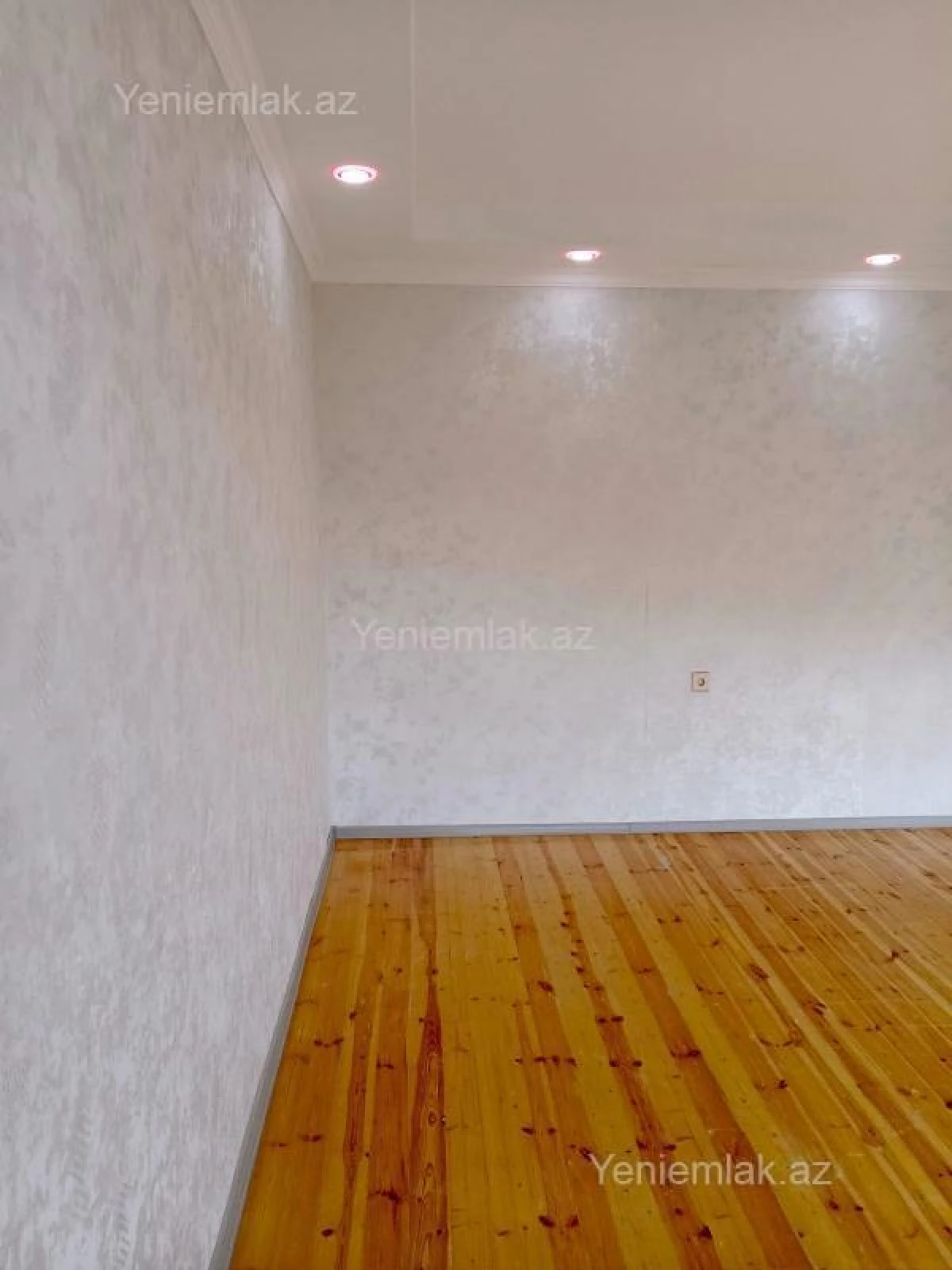 Satılır 3 otaqlı həyət evi 120 m²