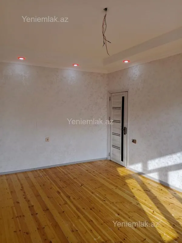 Satılır 3 otaqlı həyət evi 120 m²