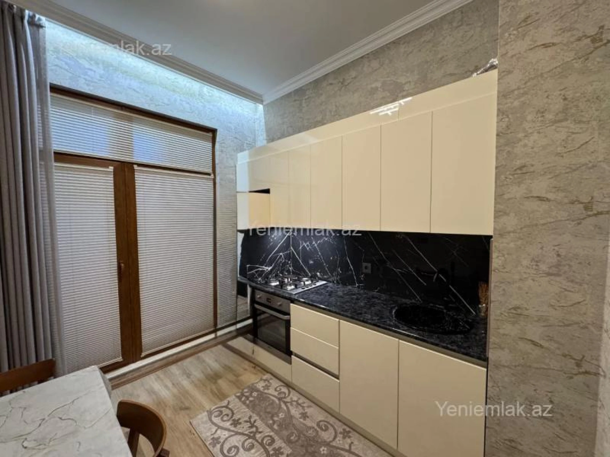 Satılır 2 otaqlı yeni tikili 55 m²