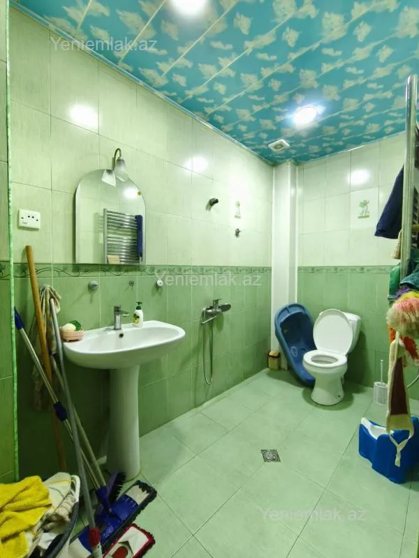 Satılır 3 otaqlı yeni tikili 158 m²