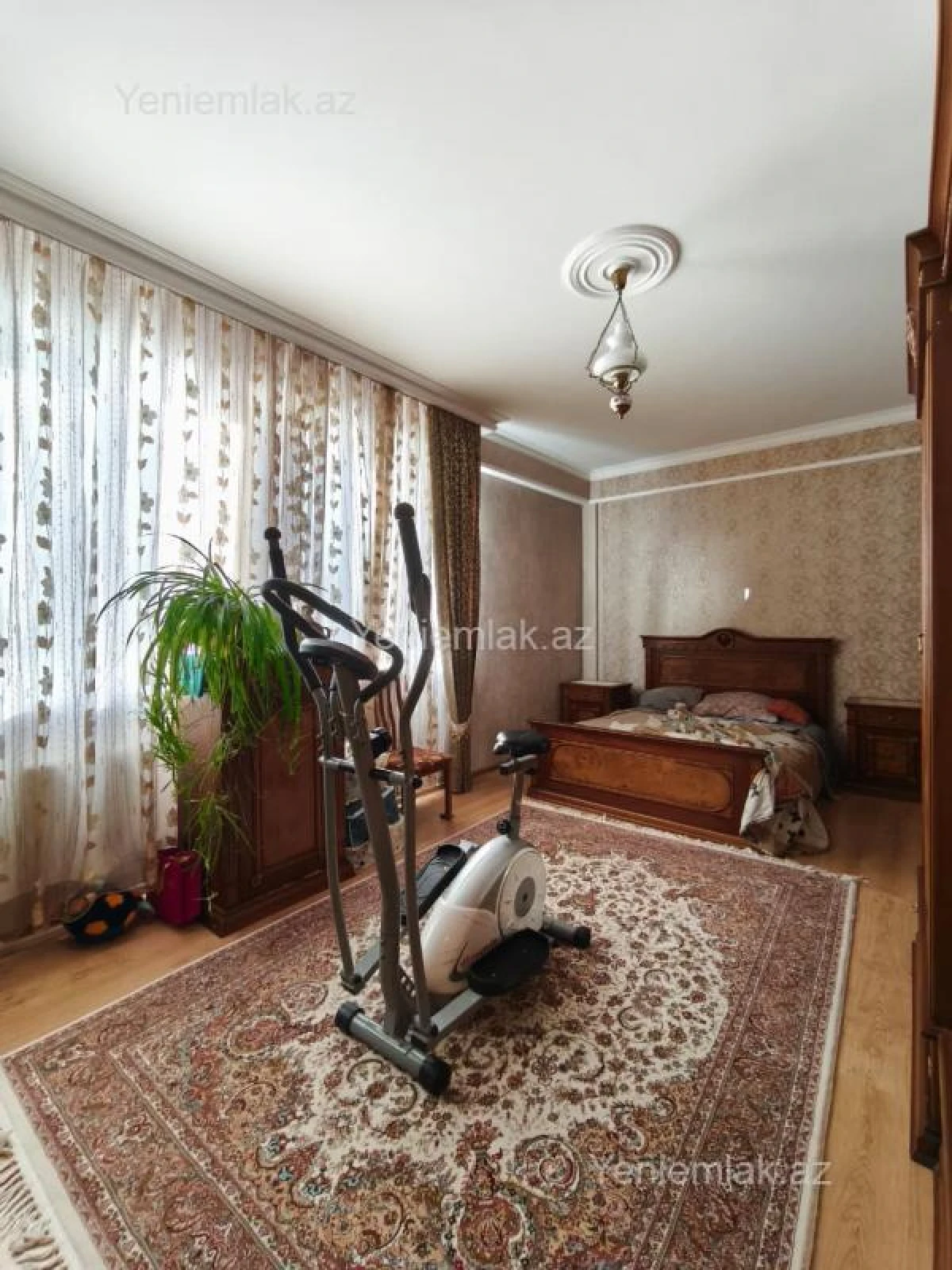 Satılır 3 otaqlı yeni tikili 158 m²